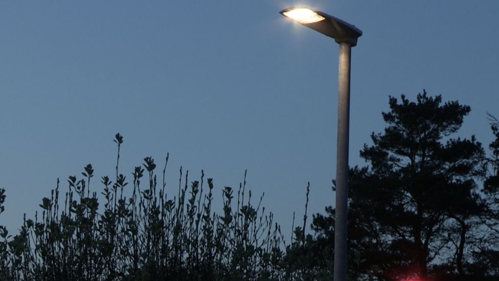 Altadena Nights – The Conversion of Altadena to LED Street Lights